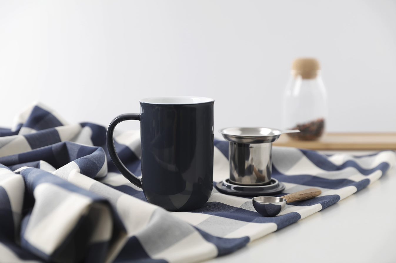 Minima Balance tea cup